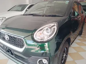 Toyota Passo 2016 Green