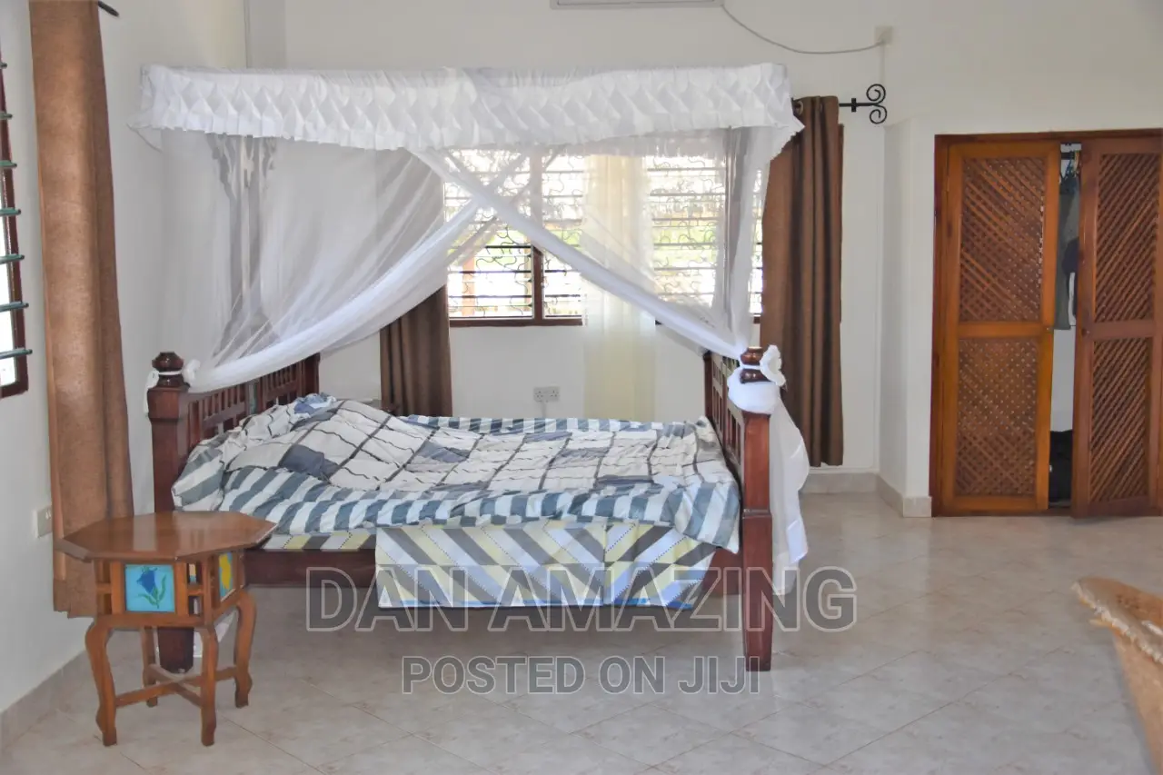 6bdrm Villa in Watamu for sale
