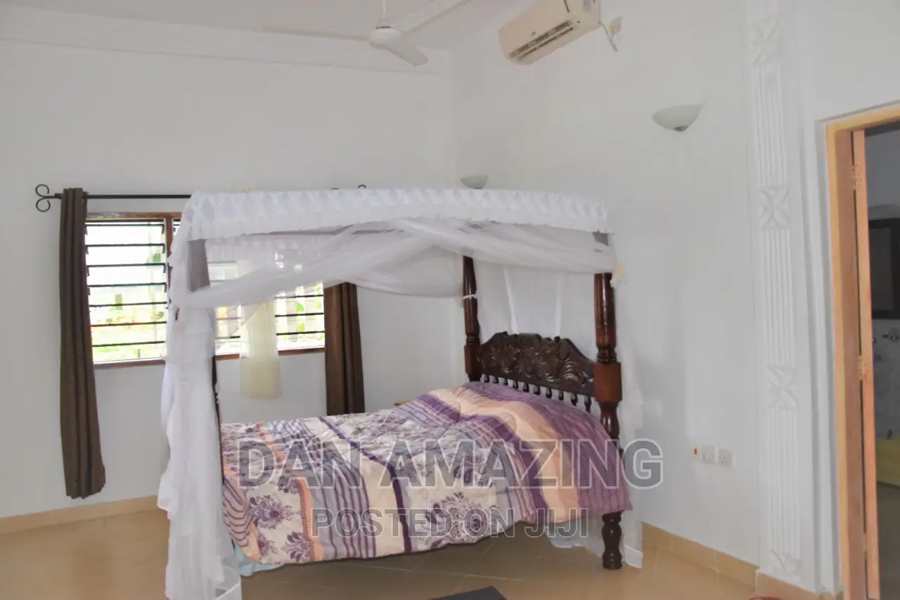6bdrm Villa in Watamu for sale
