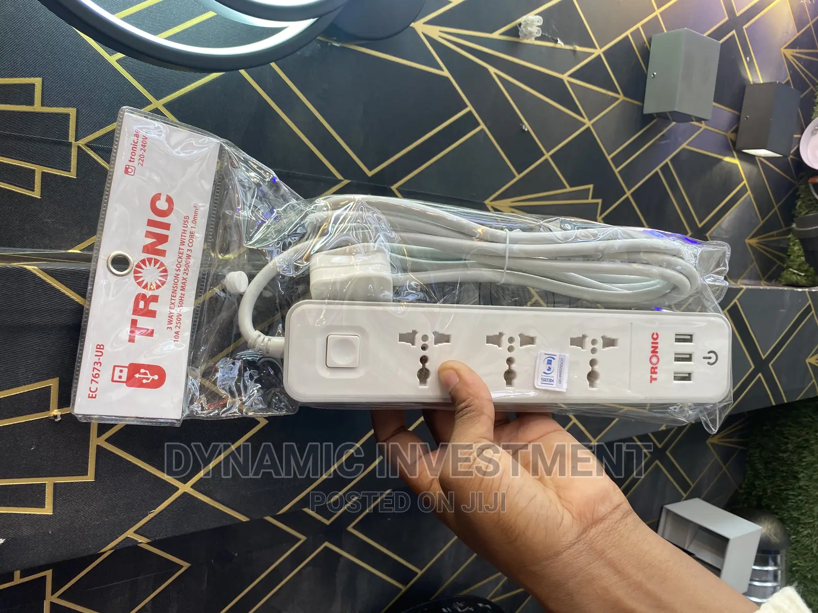 TRONIC 3 Way Extension With USB - EC 7673-Ub