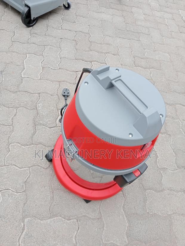 20litres Tlac Vacuum Cleaner (UK Technology Available) - thumbnail 2