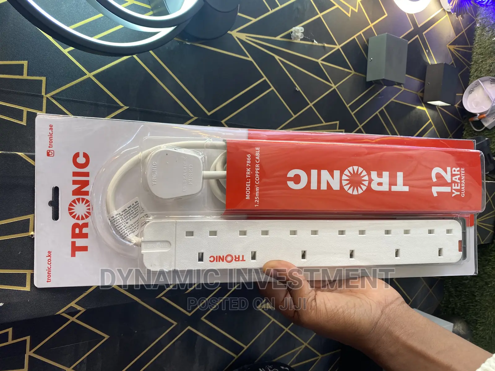 Tronic 6 Way Extension Socket