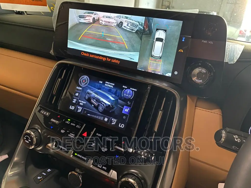 Lexus LX 2022 White