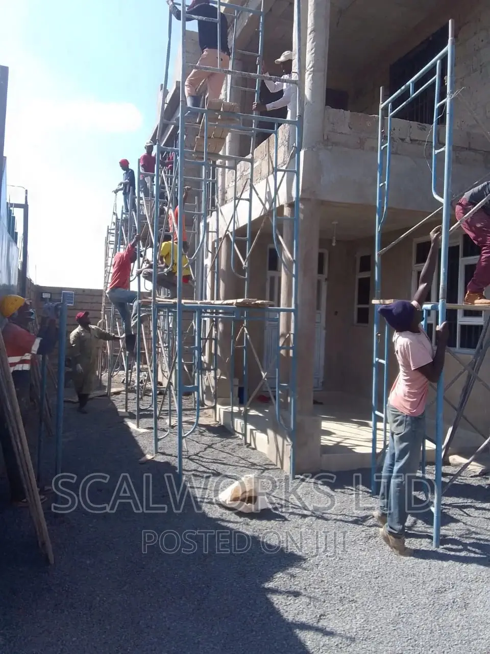 Paint Like a Boss With Our Scaffolds Hire