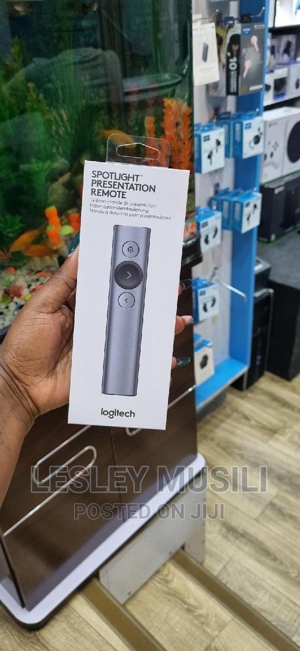 Logitech Spotlight Presentation Remote - Advanced Digital - main view