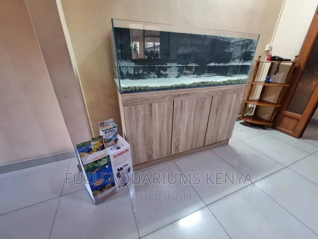 Crystal Clear Glass Aquarium