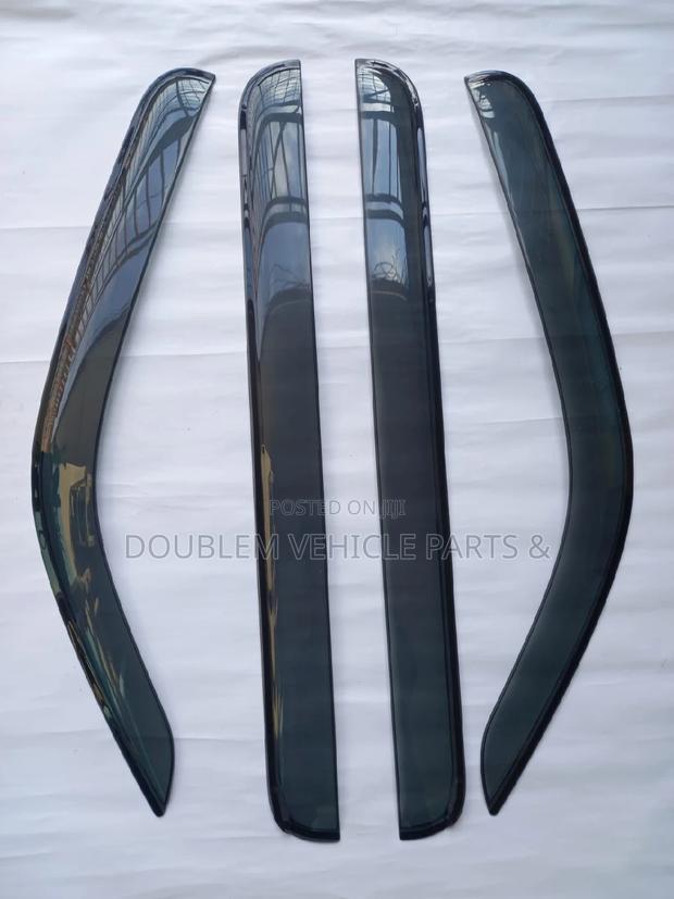 Sunvisors/ Windbreakers Sunvisors Towance 2014 Original - main view