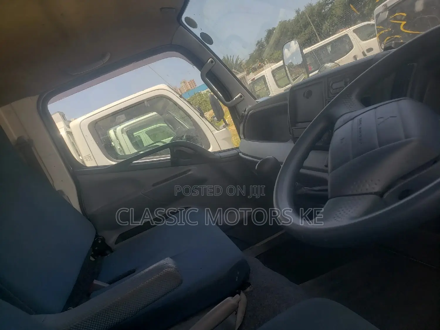 Mitsubishi Canter