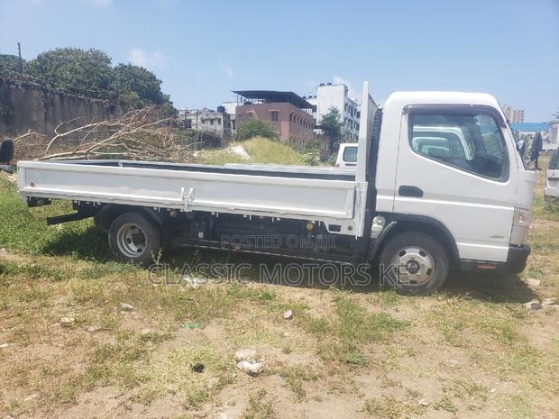 Mitsubishi Canter - thumbnail 5