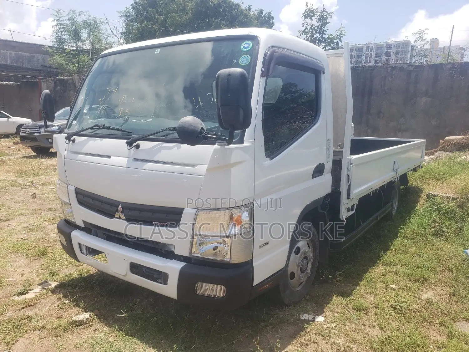 Mitsubishi Canter