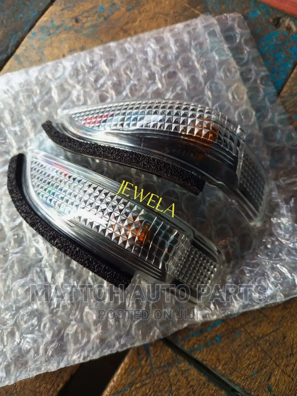 Vitz Side Mirror Indicator