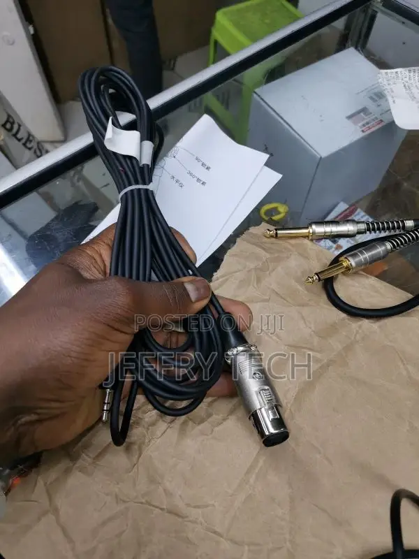 XLR Female to 3.5mm (1/8 Inch) TRS Male Jack Cable - 0.5m Mi