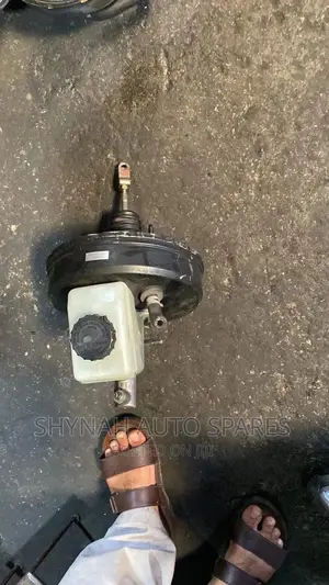 Brake Master Cylinder and Booster Complete Toyota Mark II