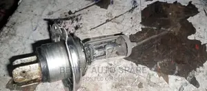 Toyota Hilux Vigo Headlight Bulb