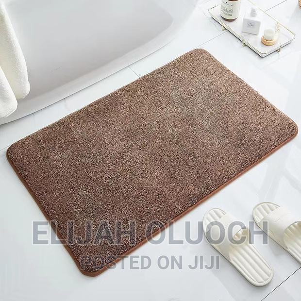Memory Foam Bath Mat - thumbnail 2