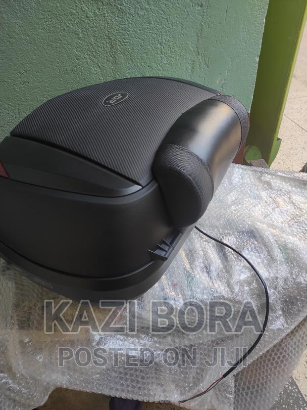 Motorcycle Top Box - Brand New - thumbnail 8