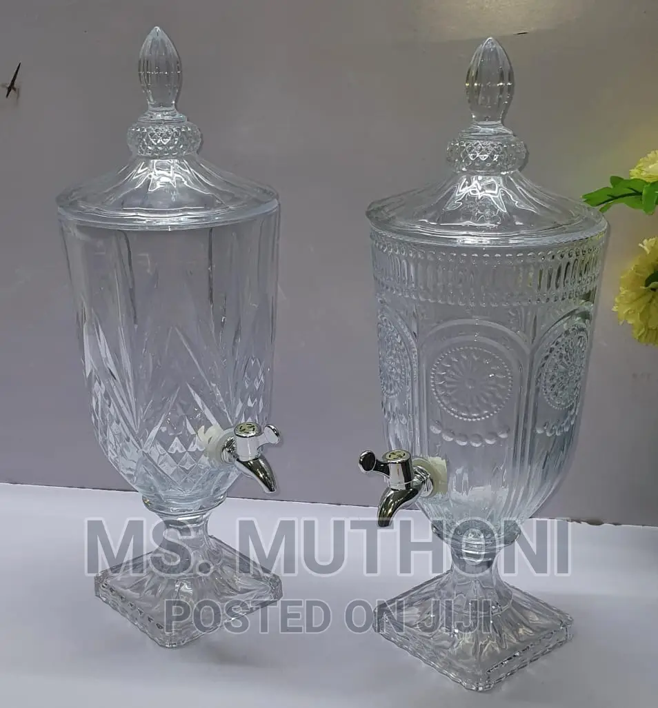 *Thick Clear Glass 3L Juice Dispenser