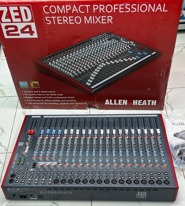 24channel Zed-24 Stereo Live Mixer - thumbnail 2