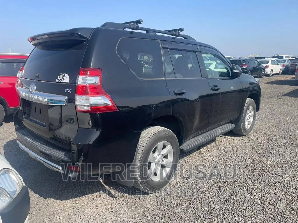 Toyota Land Cruiser Prado 2.7 2017 Black