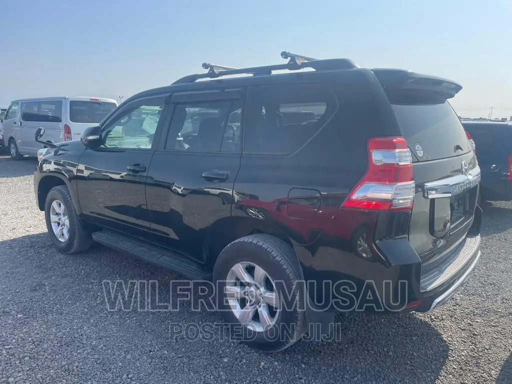 Toyota Land Cruiser Prado 2.7 2017 Black