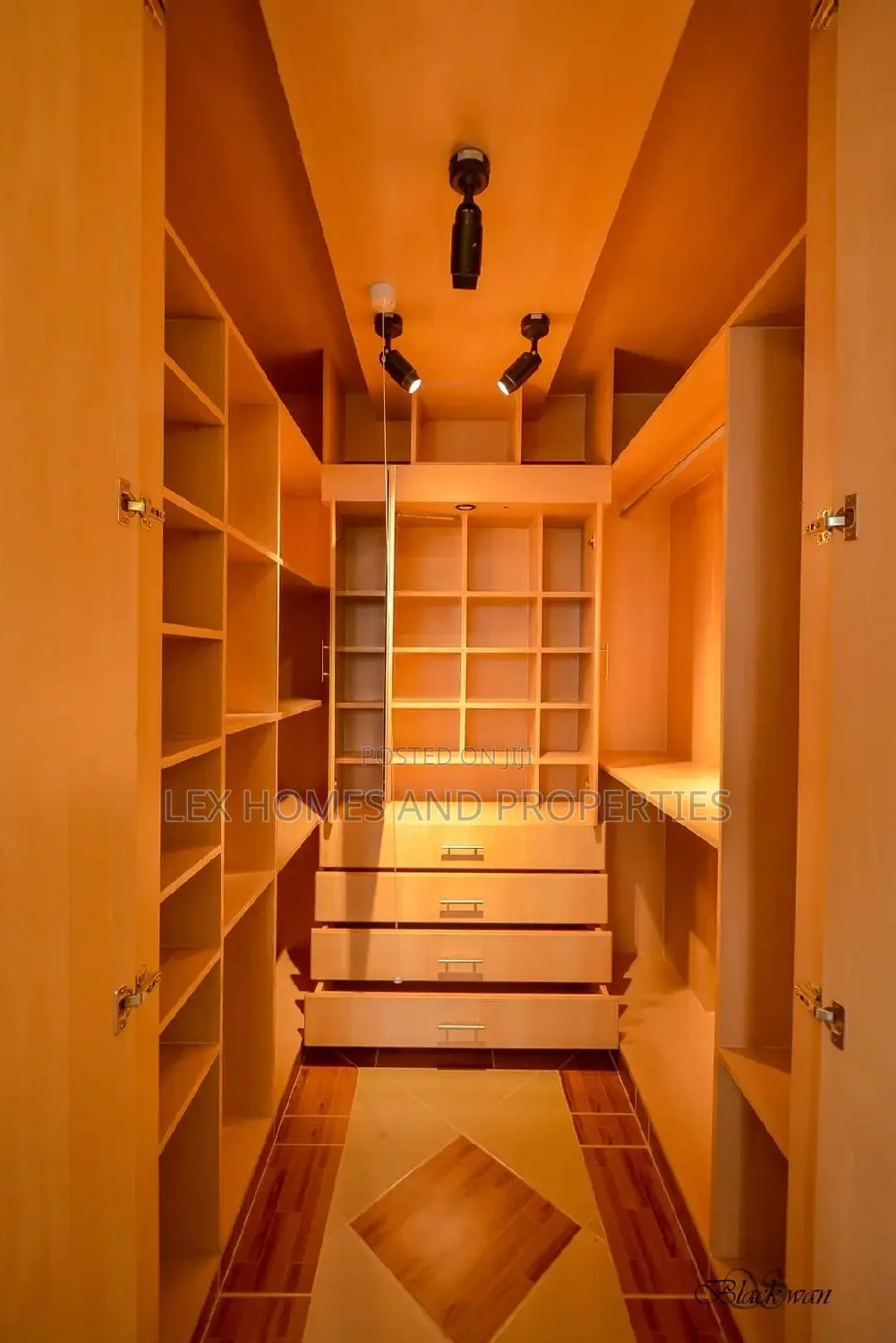 2bdrm Apartment in Maasai Lodge for sale