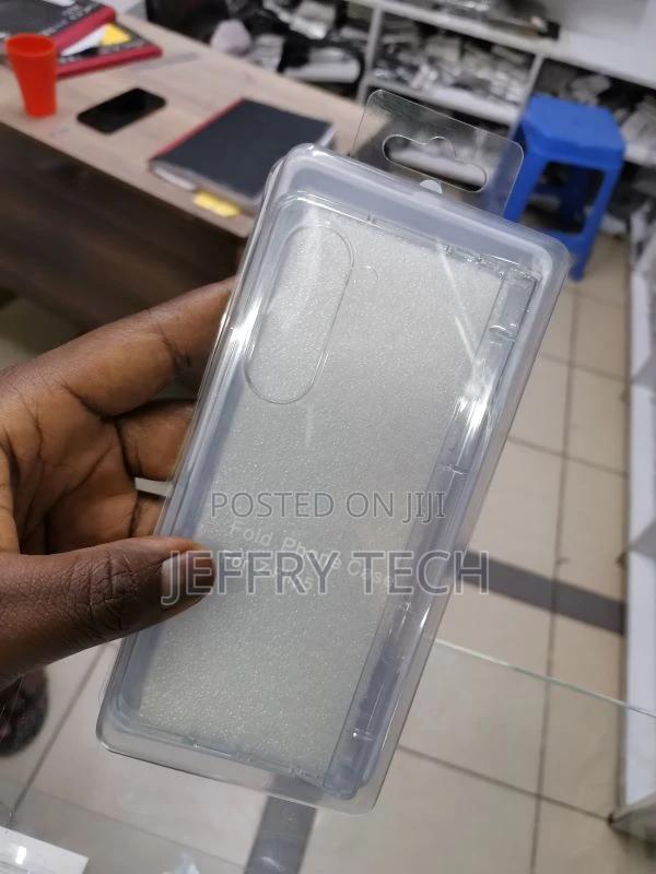 Samsung Galaxy Z Fold 5 Case, Clear Case Cover Transparent U - main view
