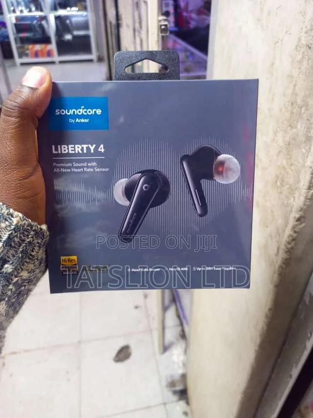 Anker Liberty 4 Wirless Earbuds - thumbnail 3