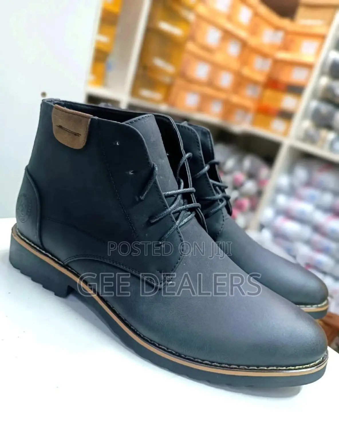 Men Cacatua Official Chelsea Boots