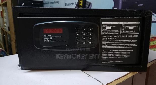 Intelligent Money Safe Box With Pass Keys