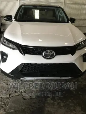 Toyota Fortuner 2017 White
