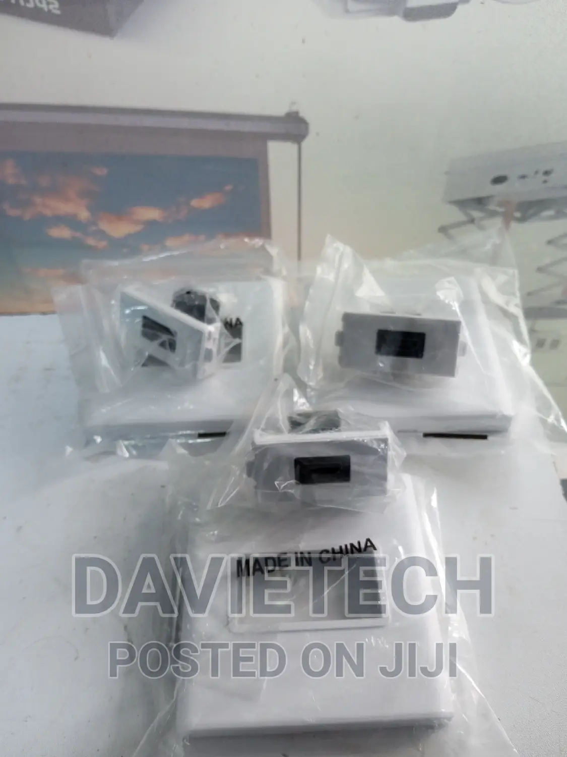 HDMI Wall Socket