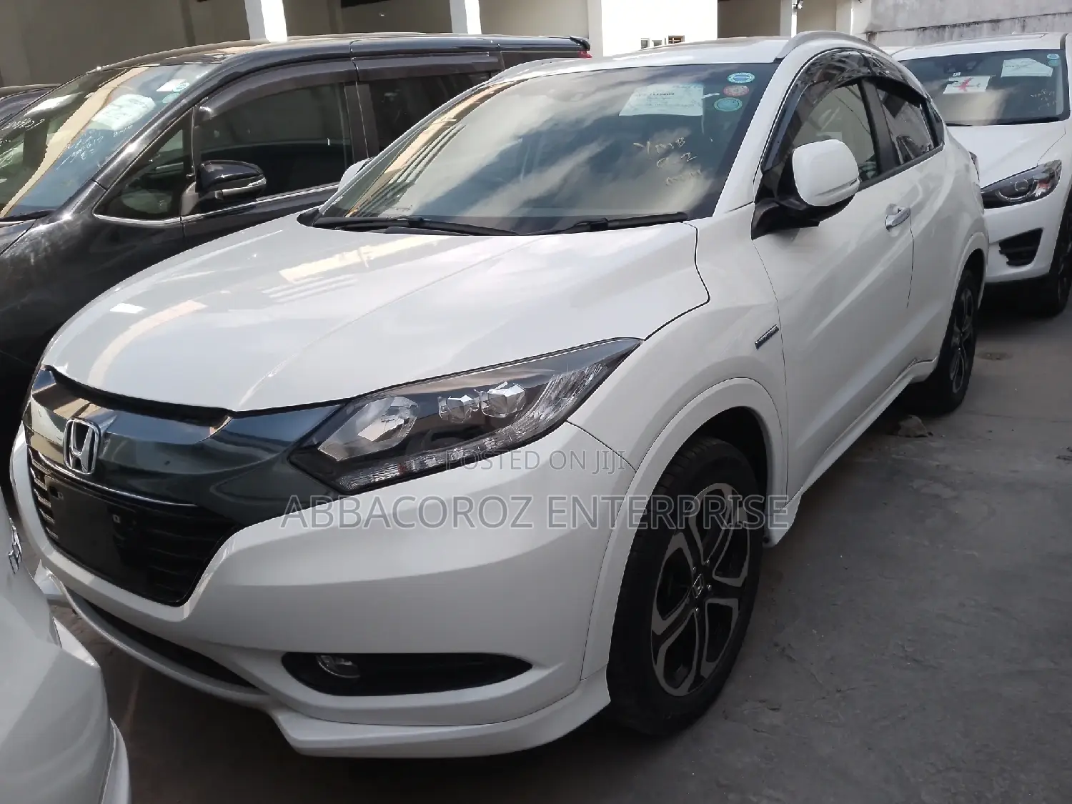 Honda Vezel 2017 White