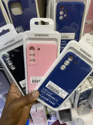 Samsung Galaxy S22 Ultra Silicone Cover/Case