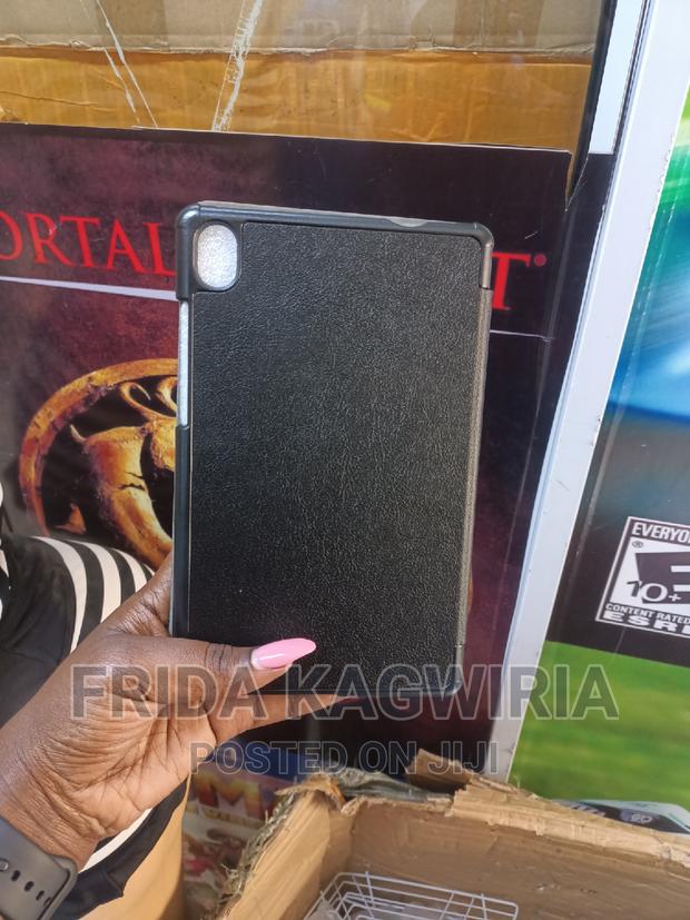 Lenovo M10 Tablet Flip Cover - thumbnail 2