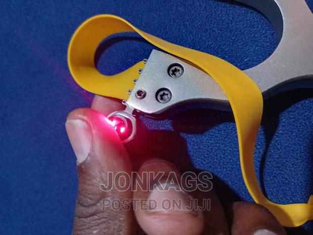 Stainless Steel Catapult With Laser Aim - thumbnail 5
