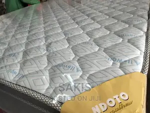 7yrs Warranty 10inch 5 X 6 Super HD Pillow Top Mattresses