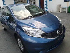 Nissan Note 2016 Blue
