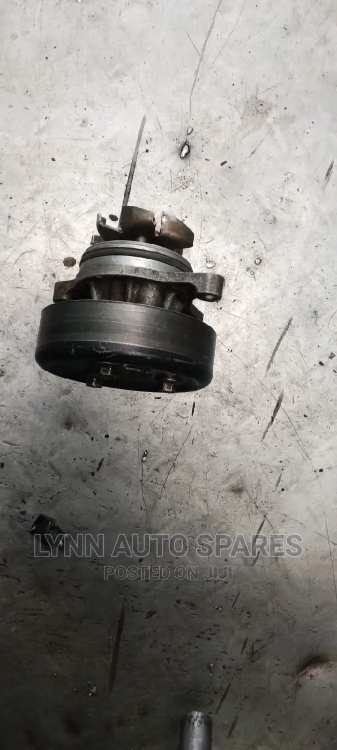 Nissan Vanette L8 Waterpump