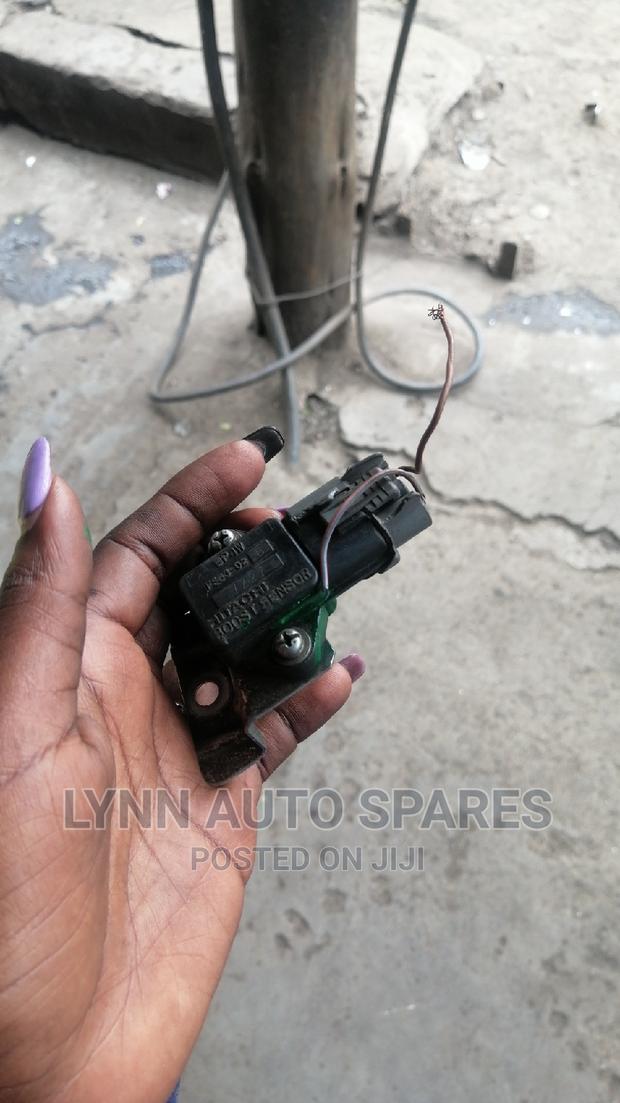 Nissan Vanette Vaccume Sensor - thumbnail 3