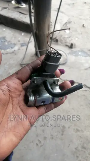 Nissan Vanette Vaccume Sensor
