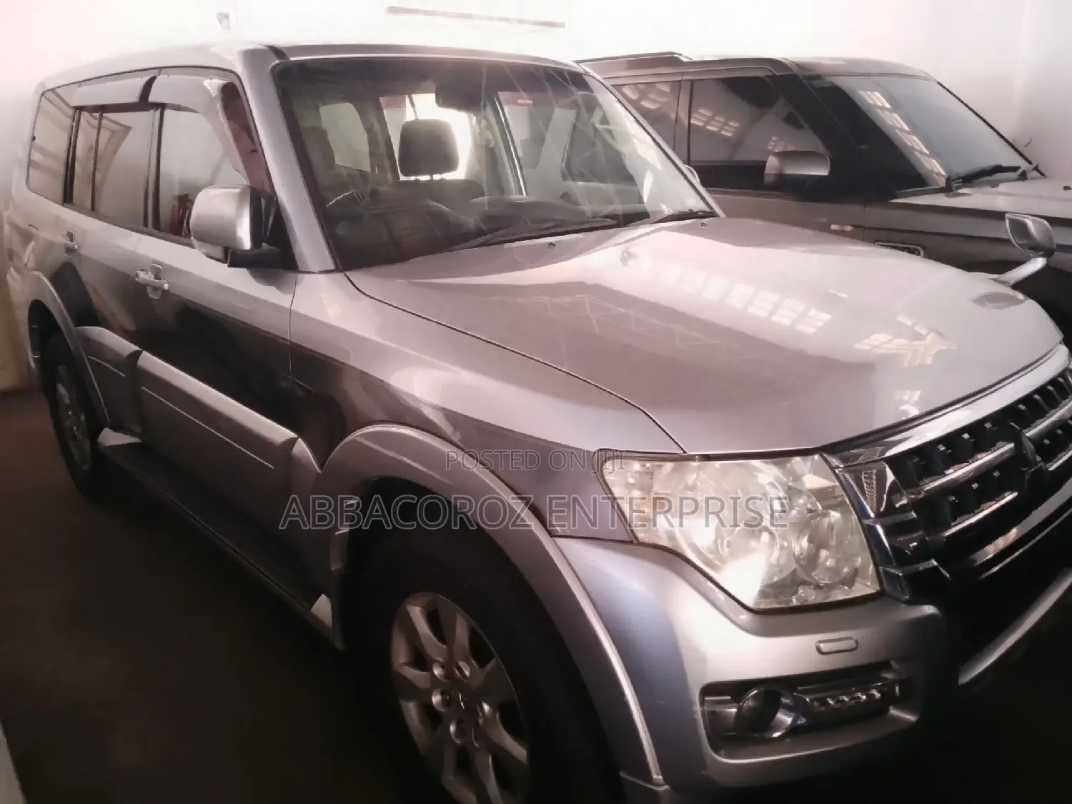 Mitsubishi Pajero 2015 Gray
