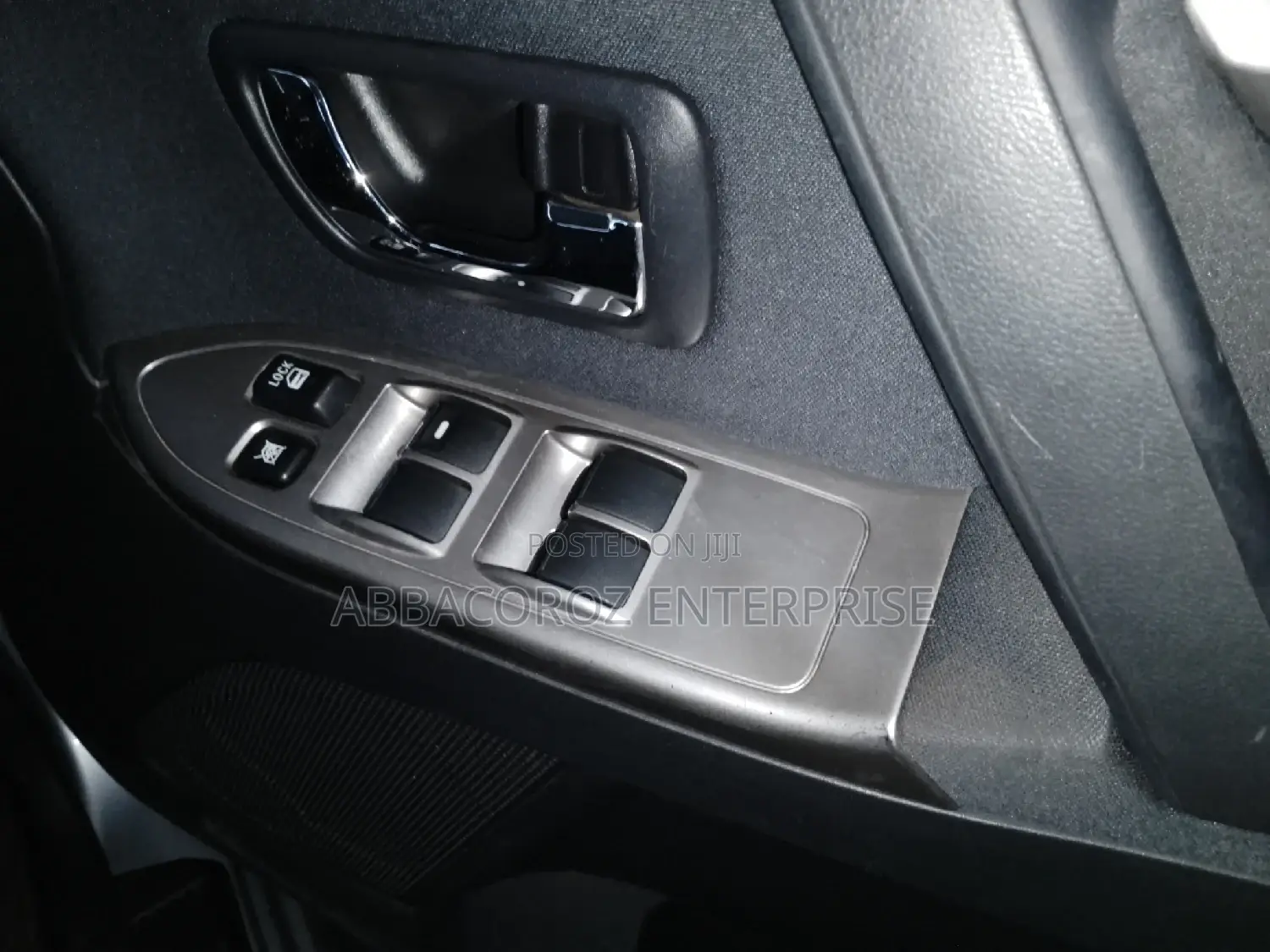 Mitsubishi Pajero 2015 Gray