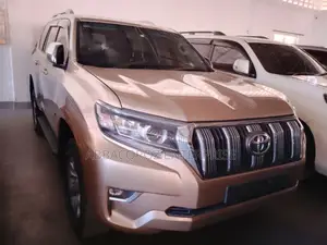 Toyota Land Cruiser Prado 2012 Brown