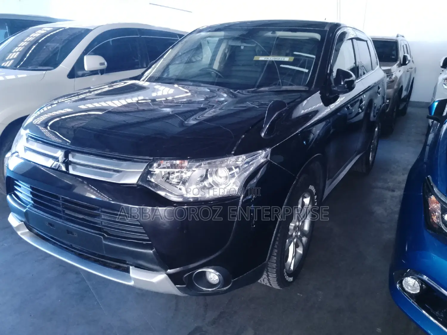 Mitsubishi Outlander 2015 Black