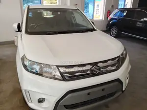 Suzuki Escudo 2016 White