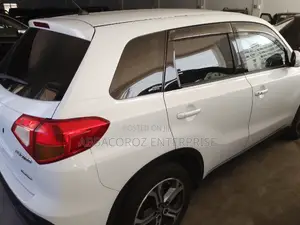 Suzuki Escudo 2016 White
