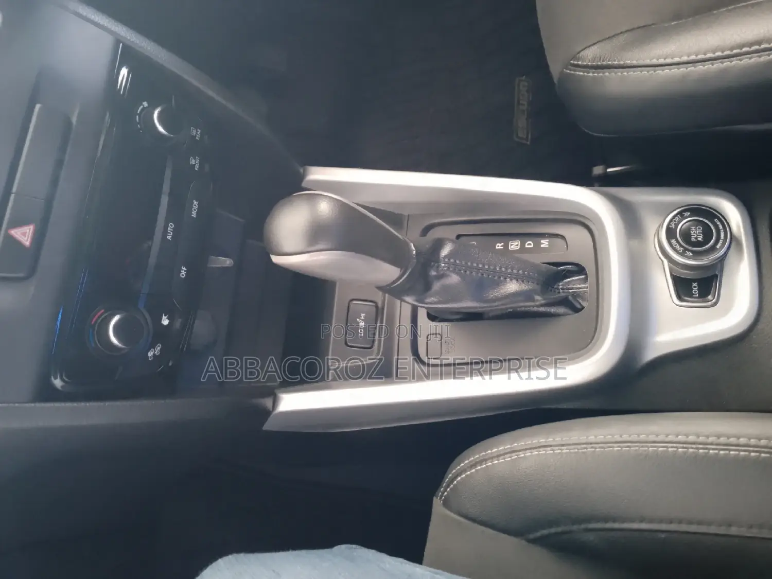 Suzuki Escudo 2016 White
