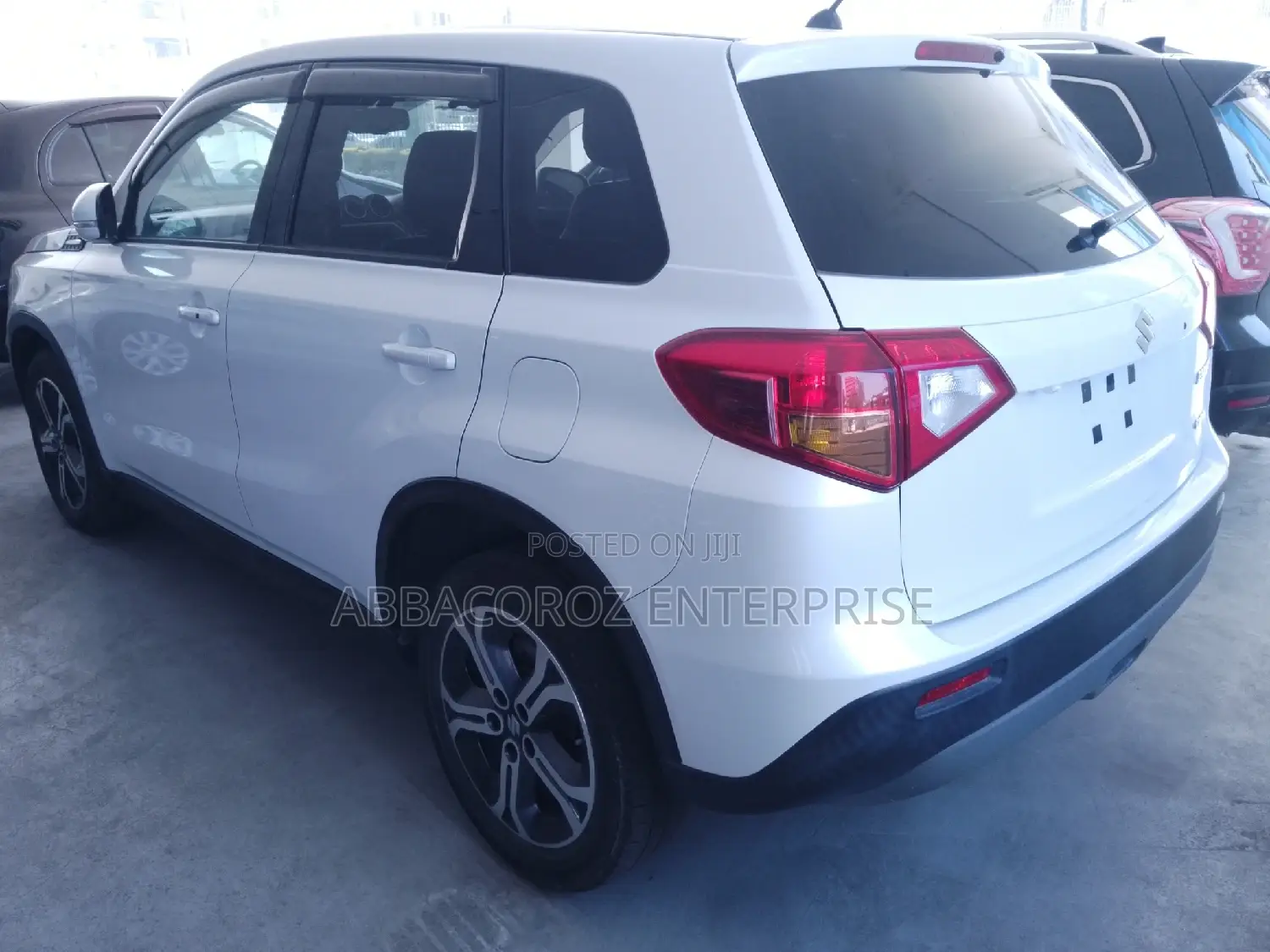Suzuki Escudo 2016 White