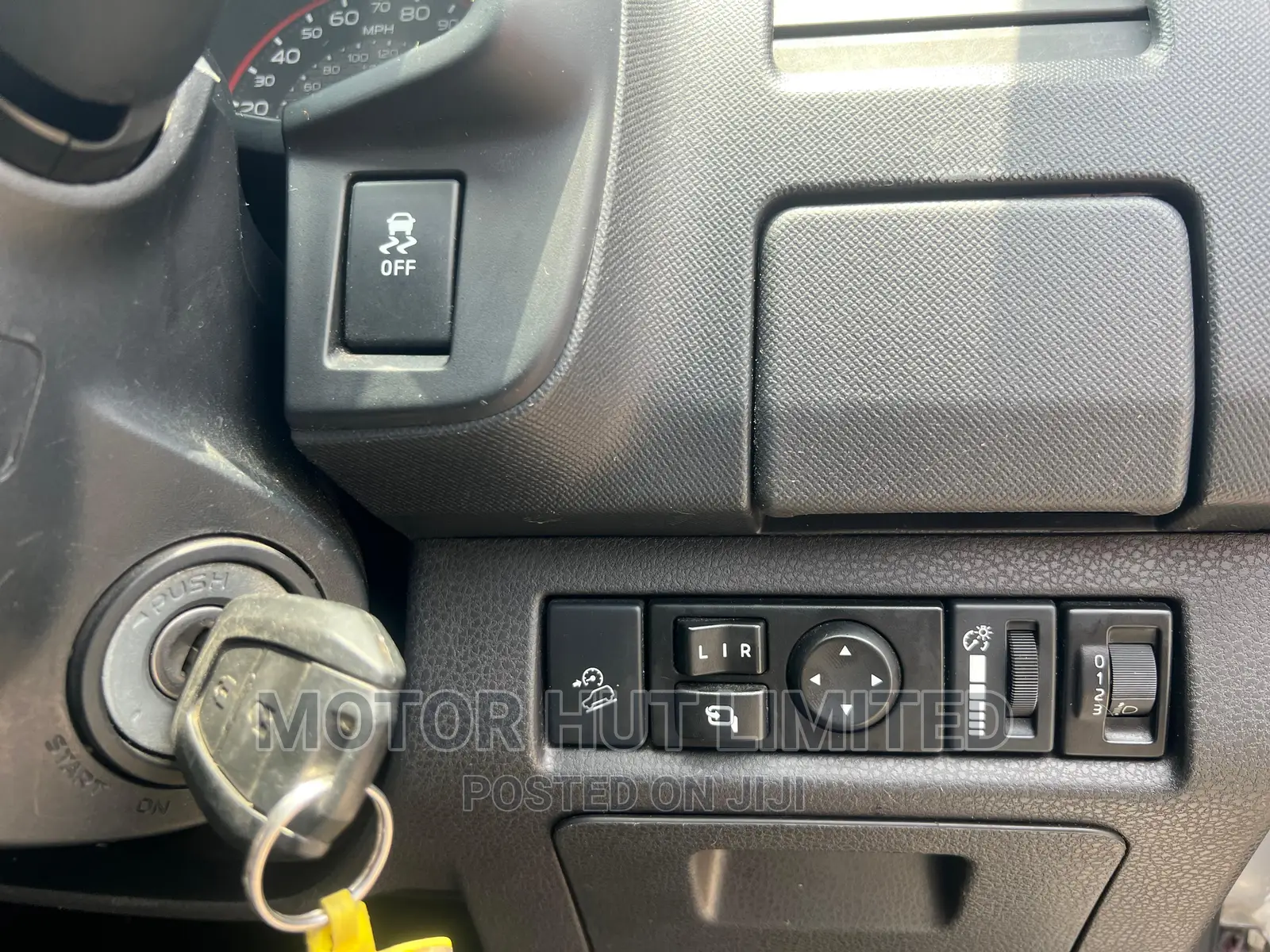 Isuzu D-MAX 2018 Silver