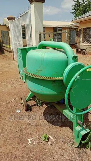HIGH QUALITY Electric Concrete Mixer